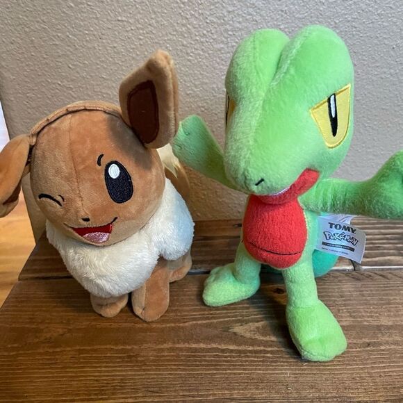 Pokemon EeVee and Treecko Plush Animals - Picture 11 of 11